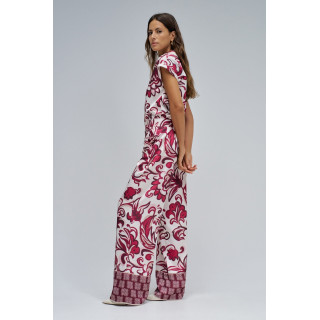 CALÇAS REGULAR FIT COM ESTAMPADO FLORAL